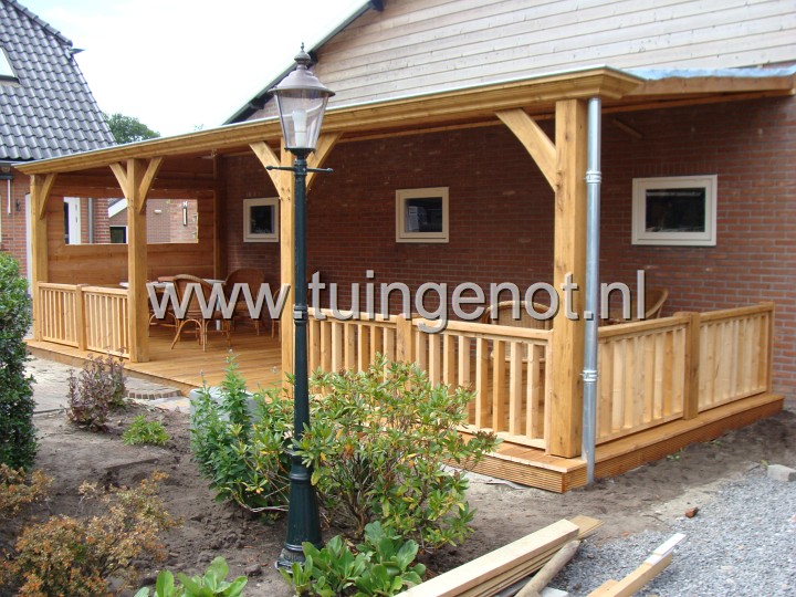 eiken veranda groenekan.JPG
